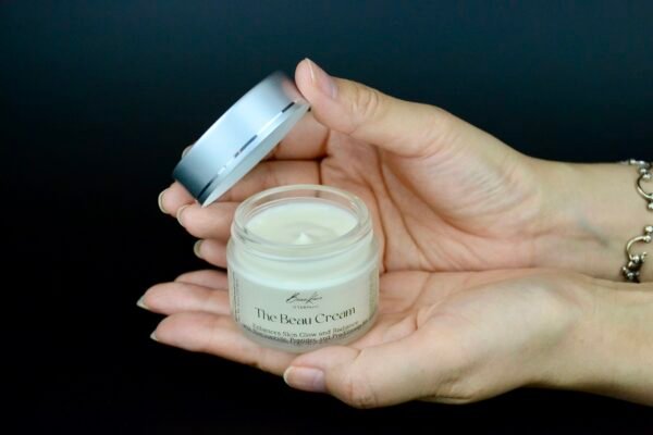 The Beau Cream